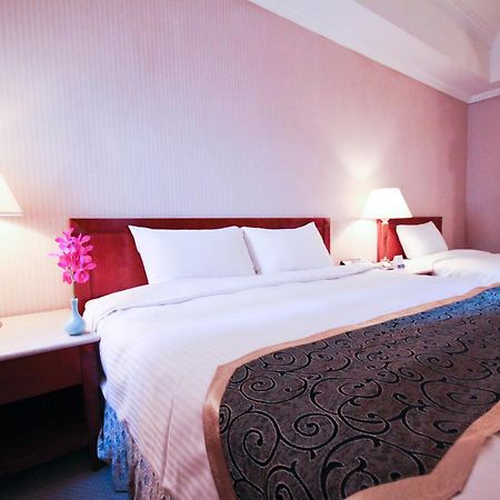 แกรนด์ บอส โฮเต็ล Hotel Yilan ห้อง รูปภาพ