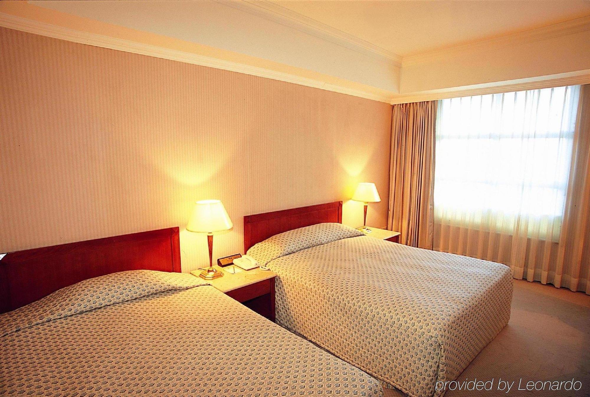 แกรนด์ บอส โฮเต็ล Hotel Yilan ภายนอก รูปภาพ